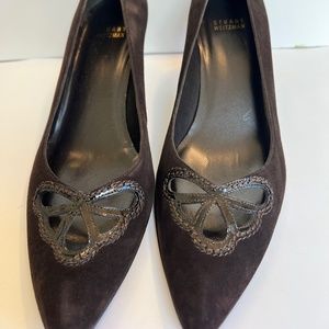 Gorgeous Stuart Weitzman Brown Suede Cut Out Pumps